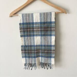 Balmoral Lambs Wool Scarf with Fringes Plaid Cream Blue